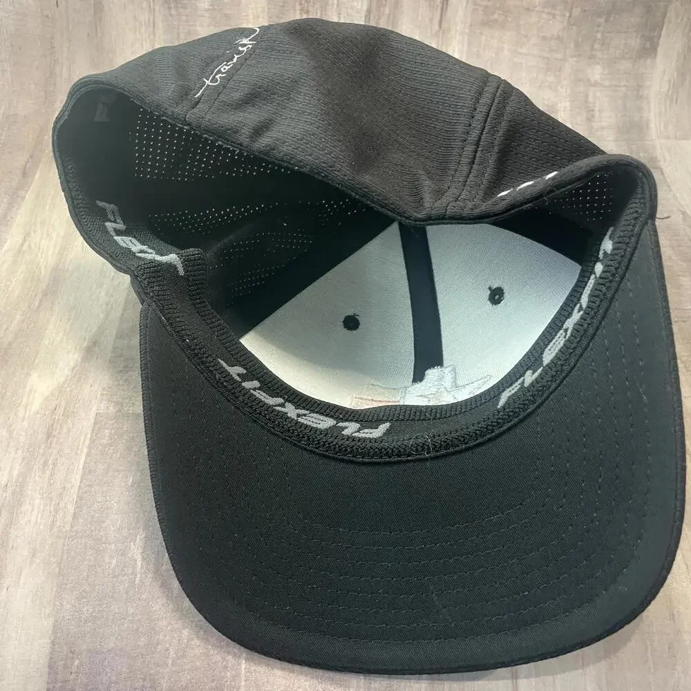 Travis Mathew FlexFit Hat Men’s L-XL Black TEXAS Embroidered Golf Cap - Picture 7 of 8
